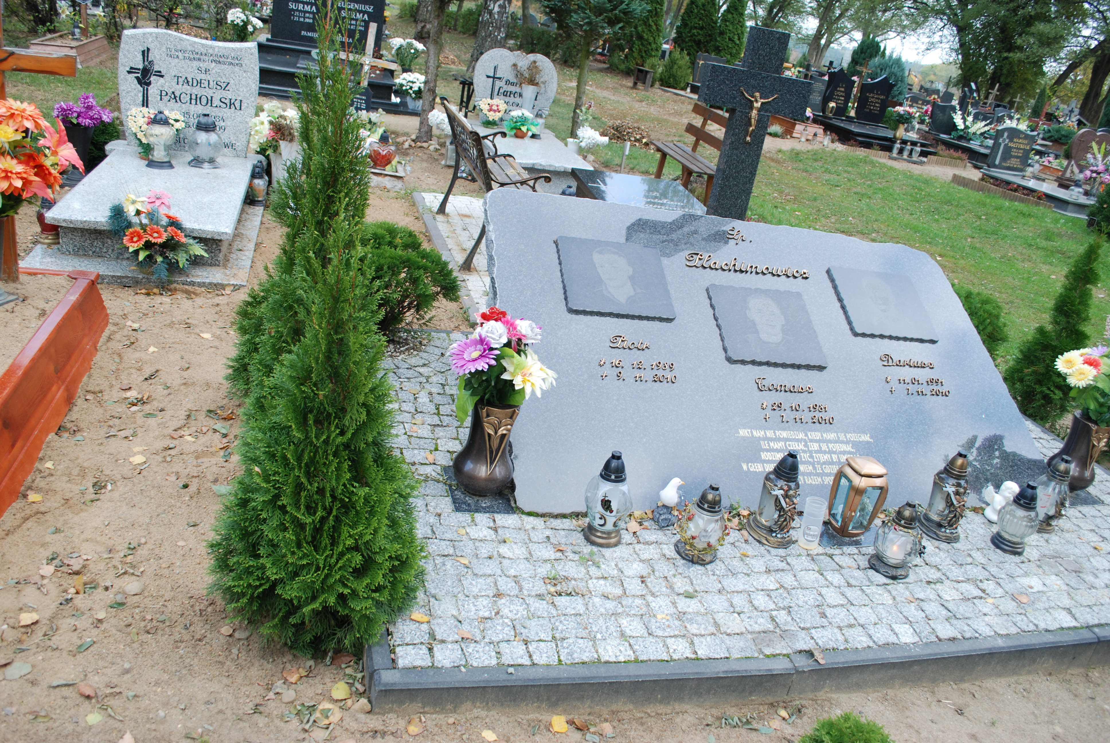 Grób Piotr Plachimowicz