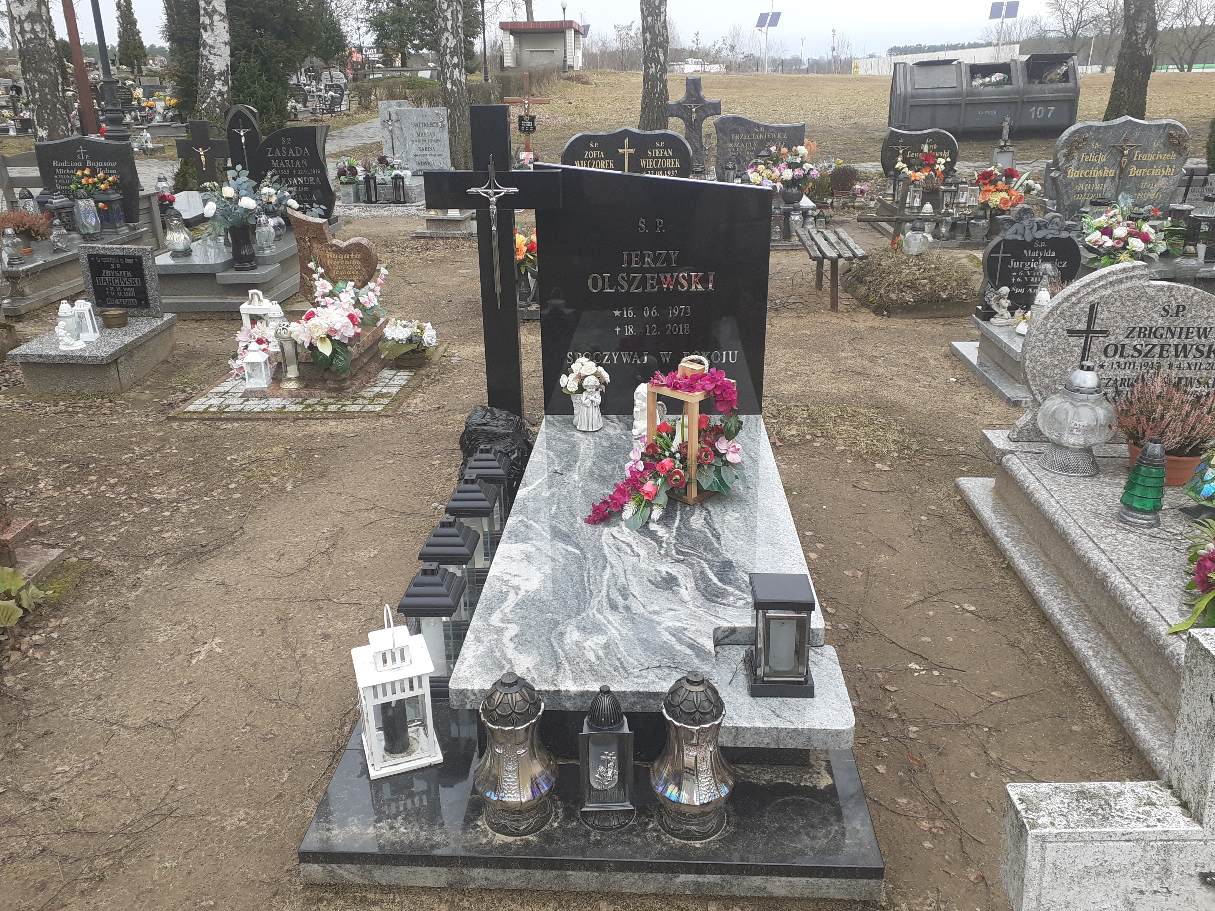 Grób Jerzy Olszewski